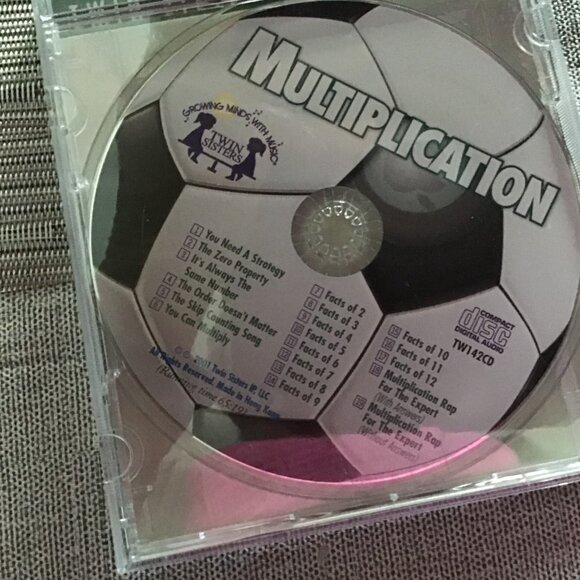 Twin Sisters Multiplication CD (60 Minutes)--Homeschooling - Picture 2 of 3